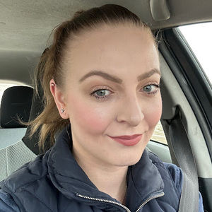 Meet your Posher, Sarai